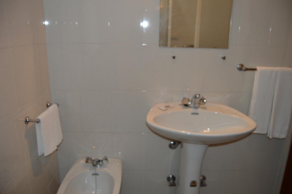 Residencial Coroa D'Ouro Otel Fátima Dış mekan fotoğraf