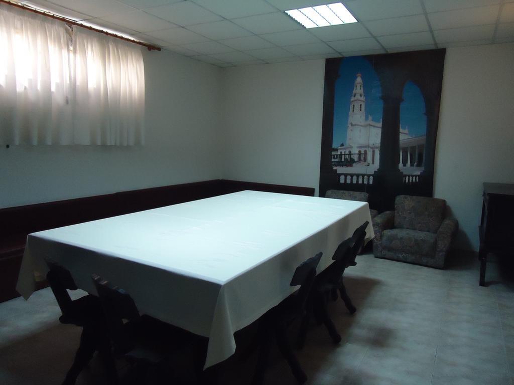 Residencial Coroa D'Ouro Otel Fátima Dış mekan fotoğraf