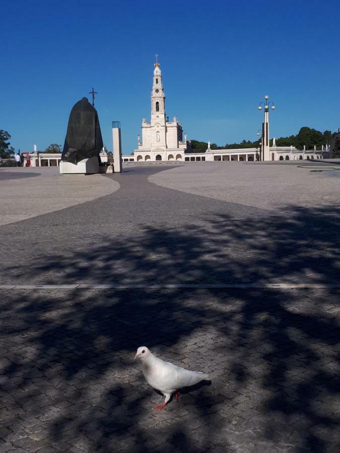 Residencial Coroa D'Ouro Otel Fátima Dış mekan fotoğraf