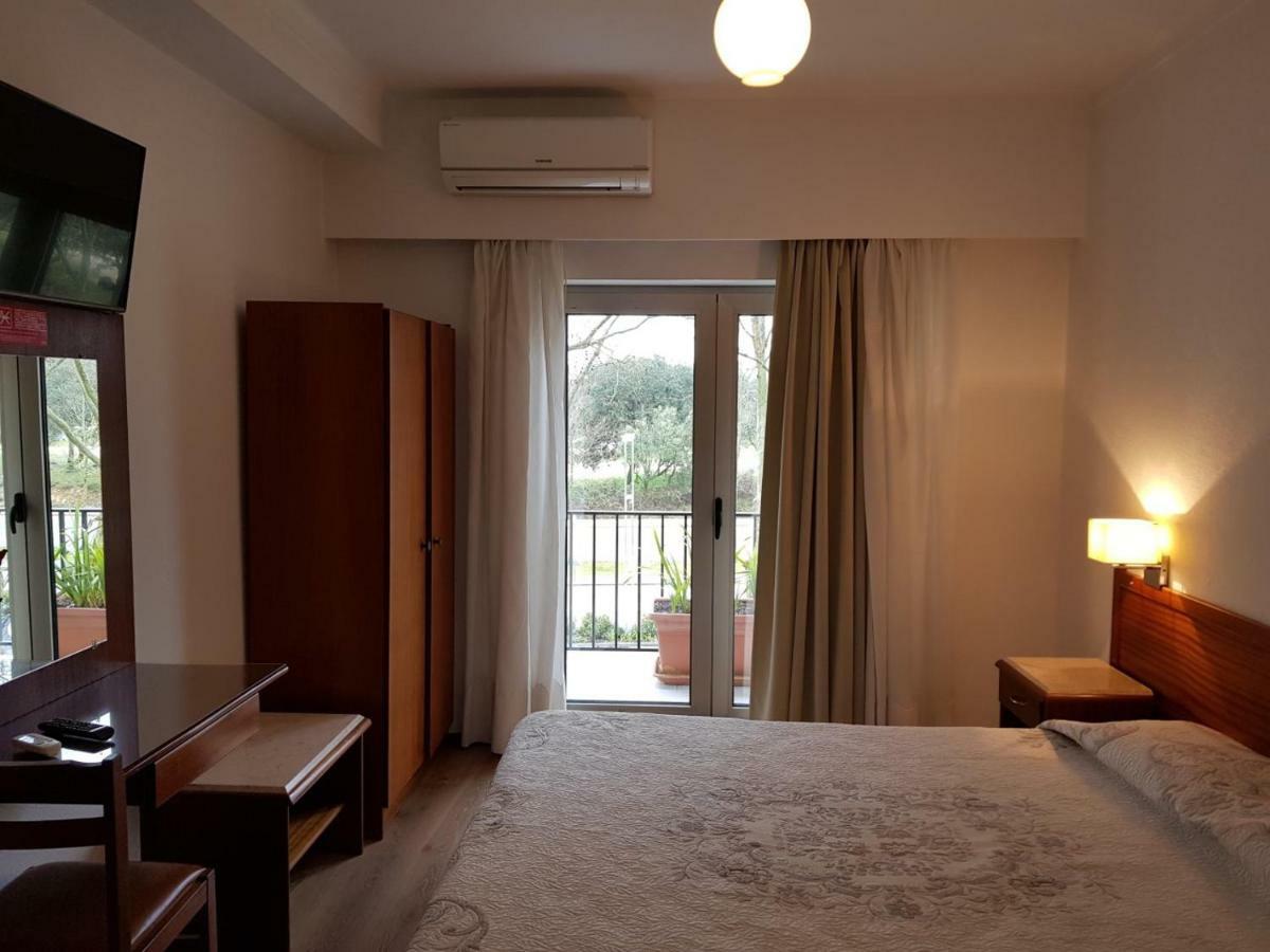 Residencial Coroa D'Ouro Otel Fátima Dış mekan fotoğraf